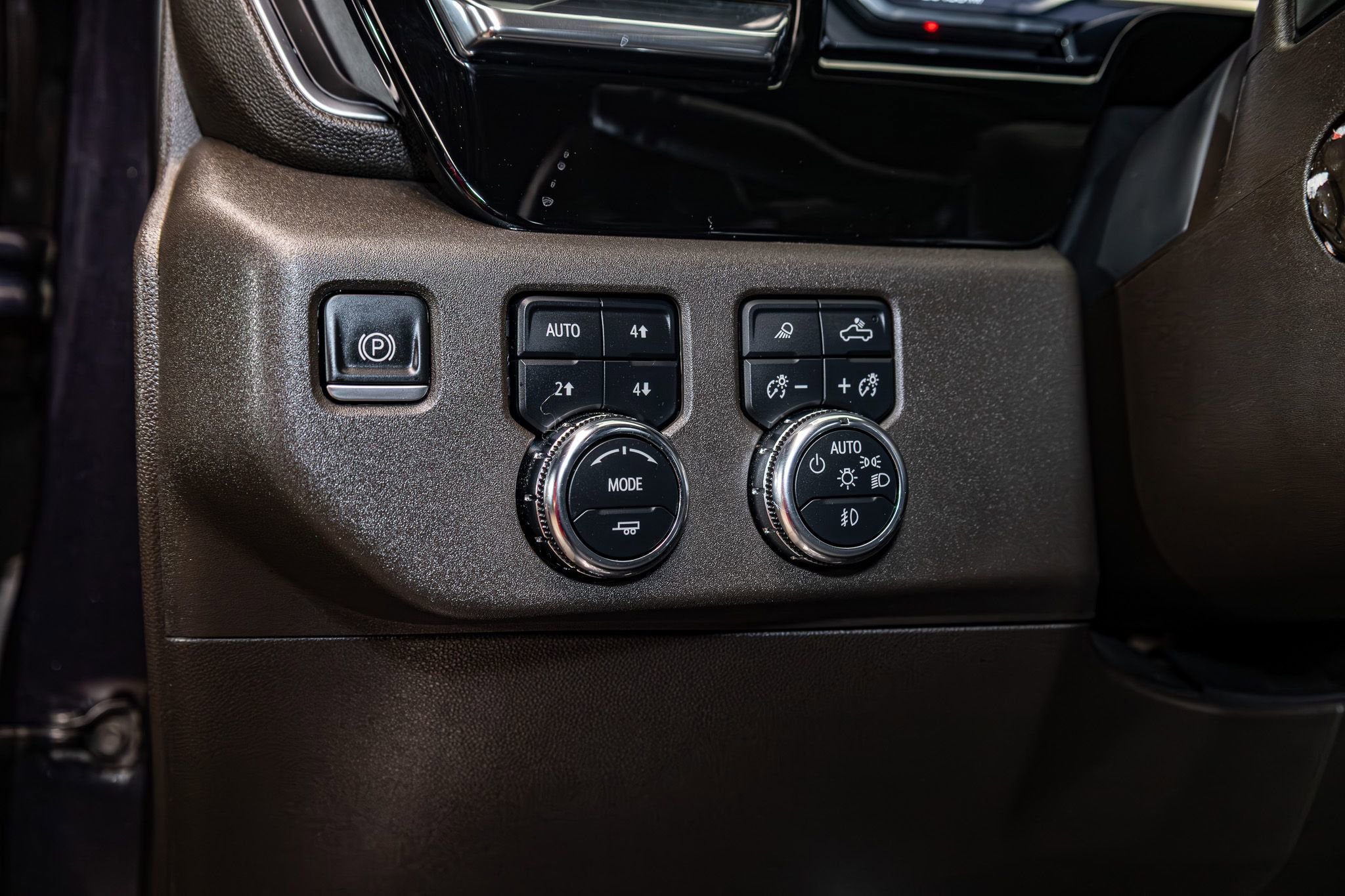 Used 2023 GMC Sierra 1500 SLT w/ SLT Premium Package AWD/4WD image 16