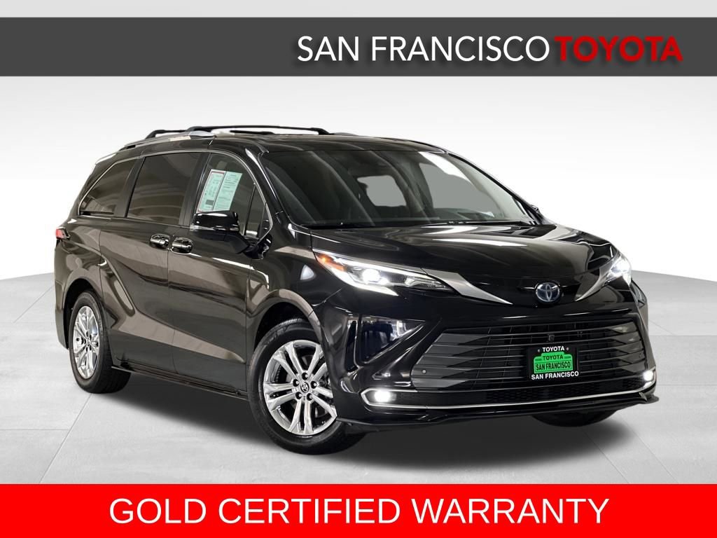 Certified 2022 Toyota Sienna Platinum image 7