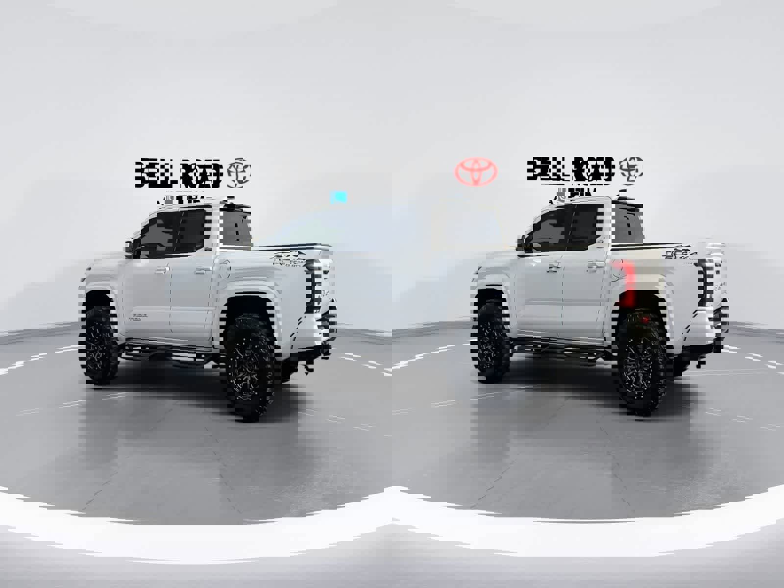 Used 2024 Toyota Tacoma SR5 image 7