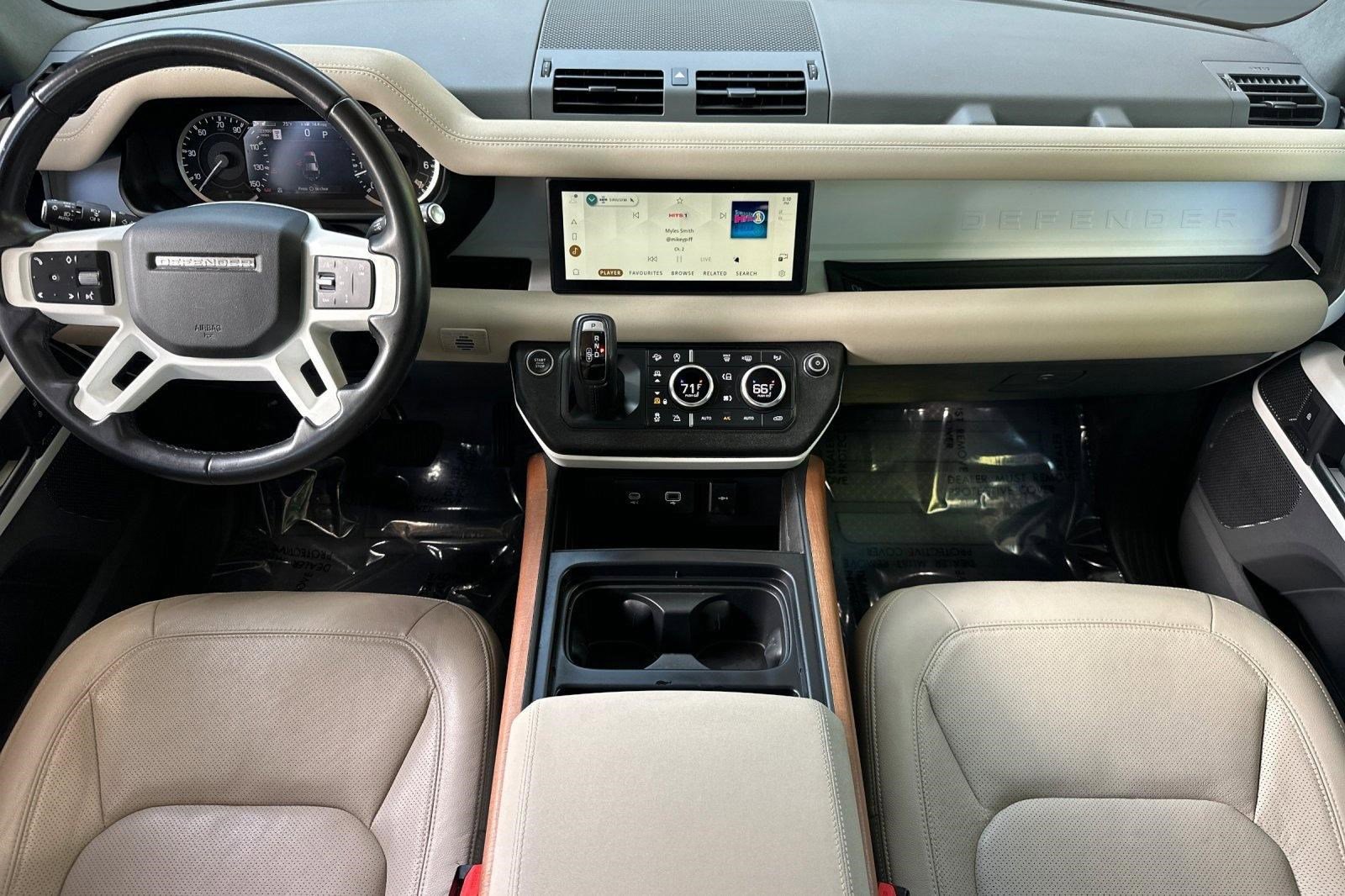 Used 2023 Land Rover Defender 110 SE AWD/4WD image 15