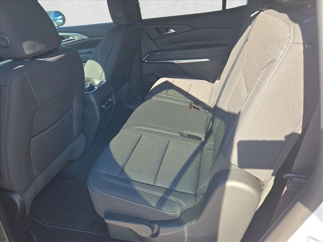 New 2027 Chevrolet Traverse LT FWD image 12