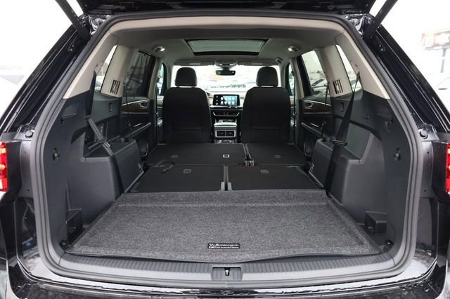 New 2026 Volkswagen Atlas SE image 9