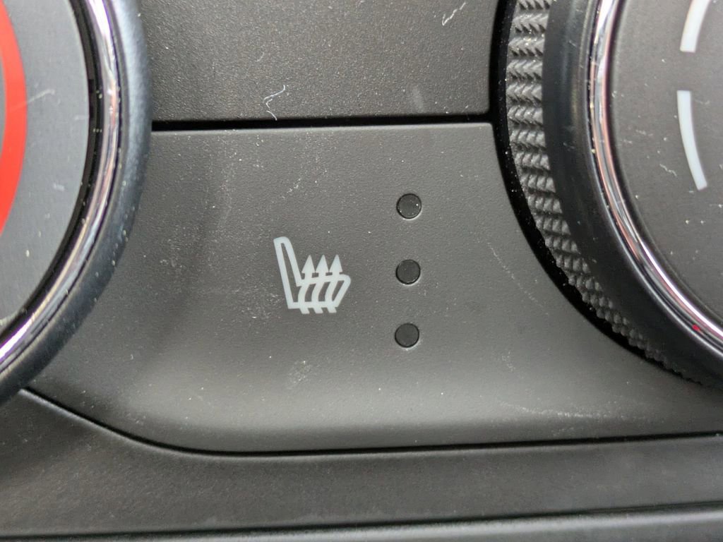 Used 2025 Chevrolet Trax LS w/ LS Convenience Package image 22