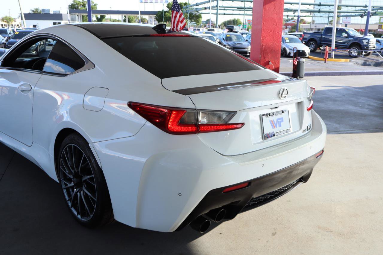 Used 2015 Lexus RC F w/ Performance Package RWD image 11