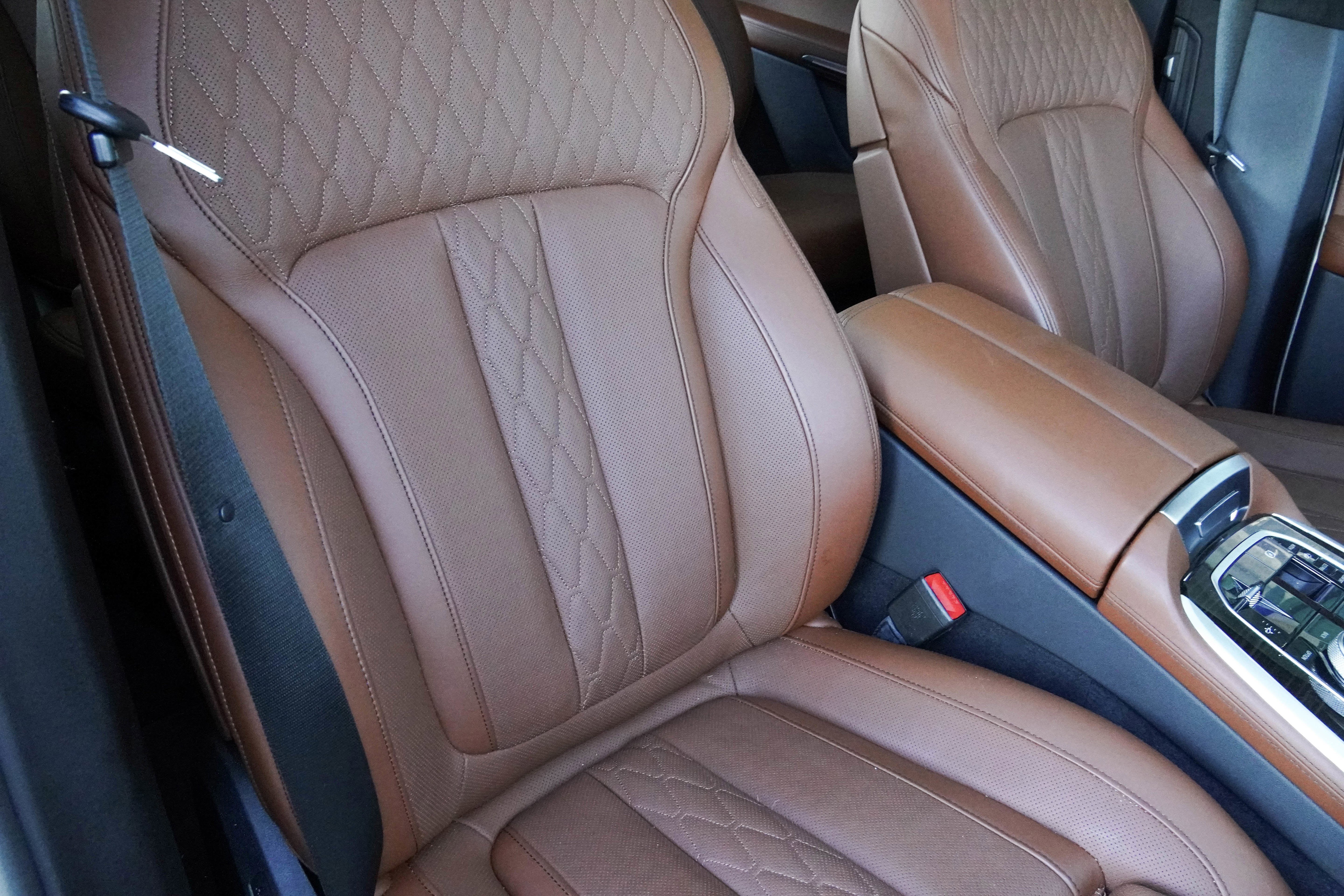 Certified 2024 BMW X7 M60i w/ Executive Package image 14