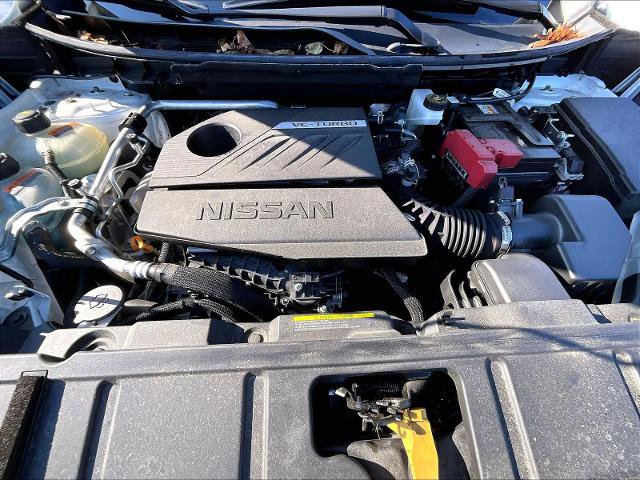 Certified 2023 Nissan Rogue SV image 28