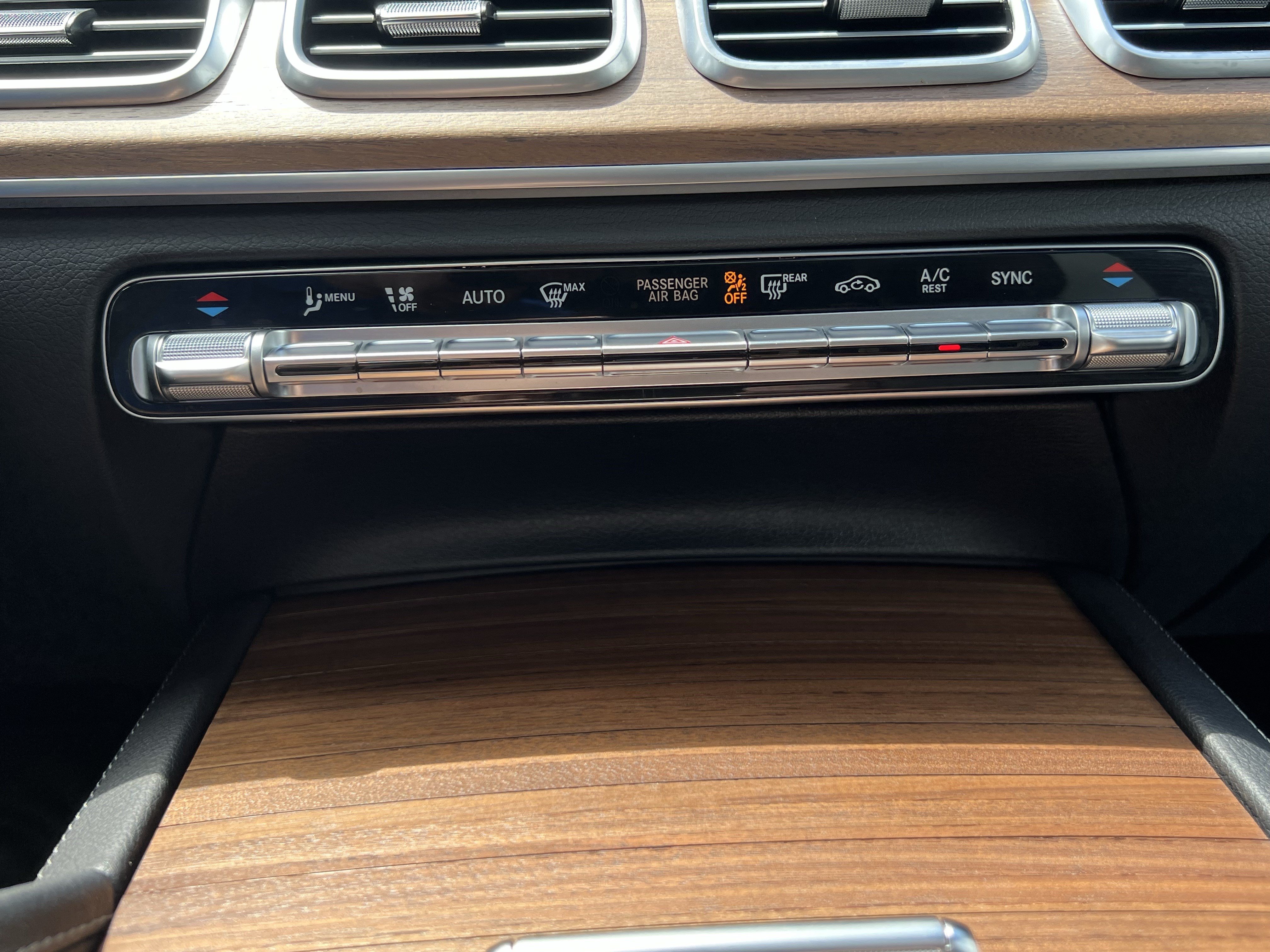 Certified 2025 Mercedes-Benz GLE 350 4MATIC image 29