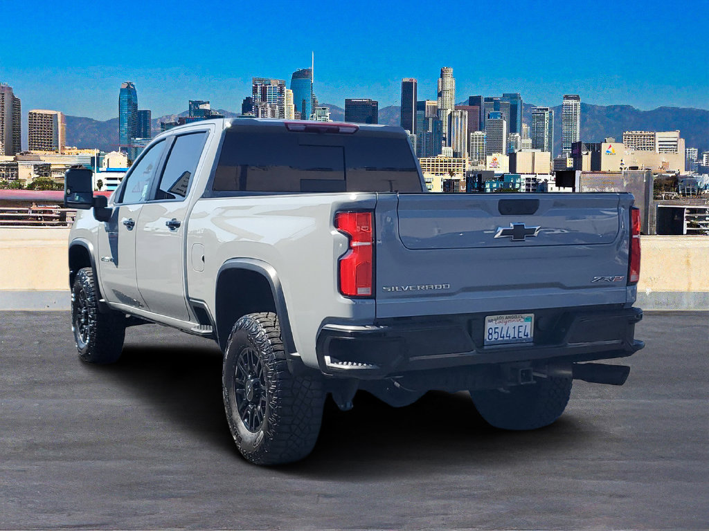 Used 2025 Chevrolet Silverado 2500 ZR2 AWD/4WD image 5