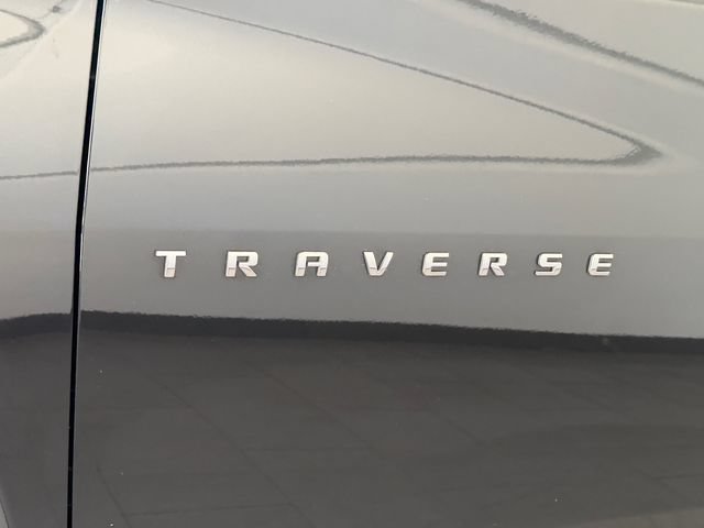 Certified 2023 Chevrolet Traverse LT w/ LPO, Cargo Package FWD image 5
