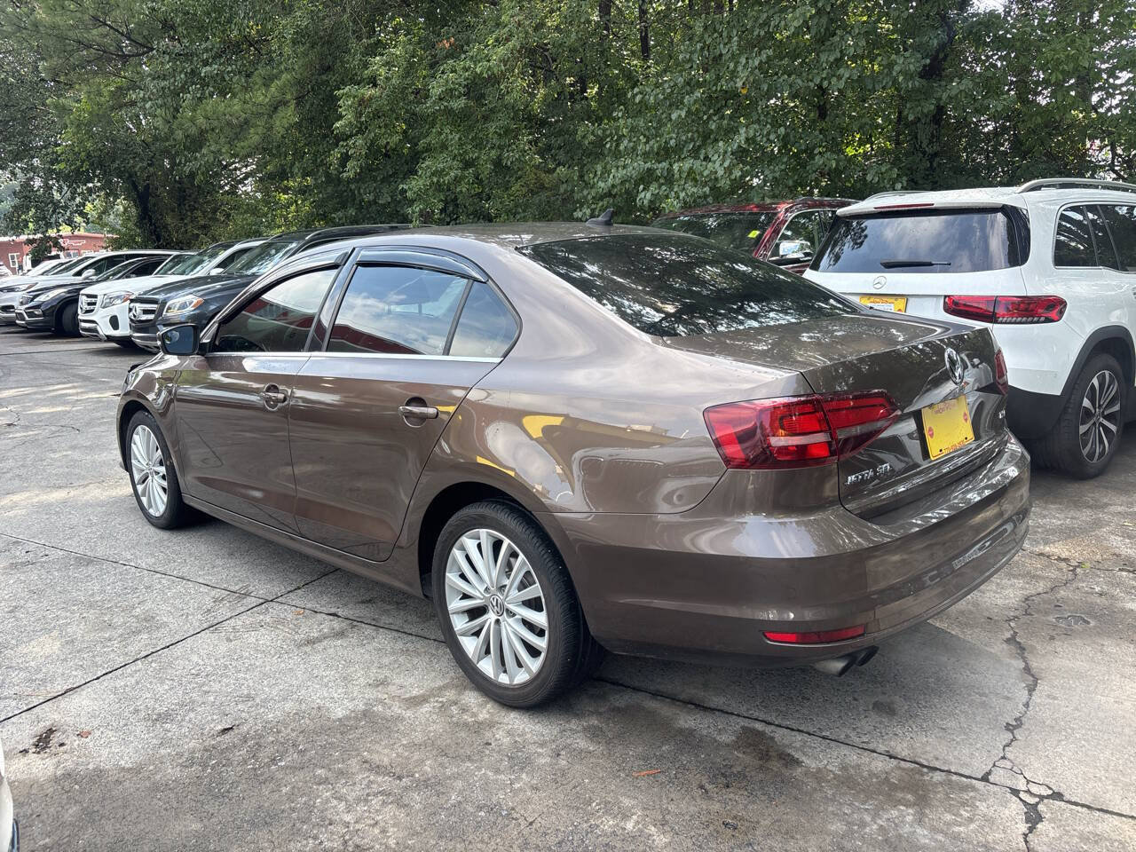 Used 2016 Volkswagen Jetta SEL FWD image 6