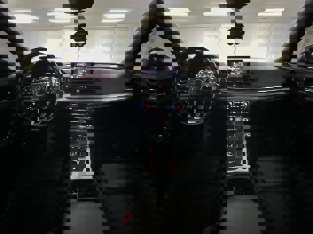 Used 2020 Audi Q5 2.0T Titanium Premium Plus w/ Premium Plus Package image 21