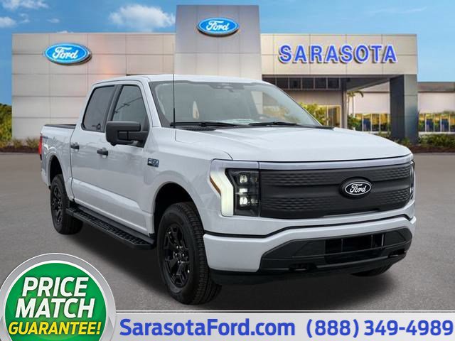 New 2025 Ford F150 Lightning XLT image 1