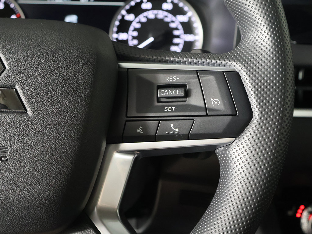 New 2026 Mitsubishi Outlander ES AWD/4WD image 39