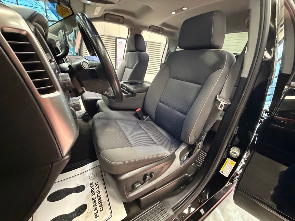 Used 2018 Chevrolet Silverado 1500 LT w/ All Star Edition image 8