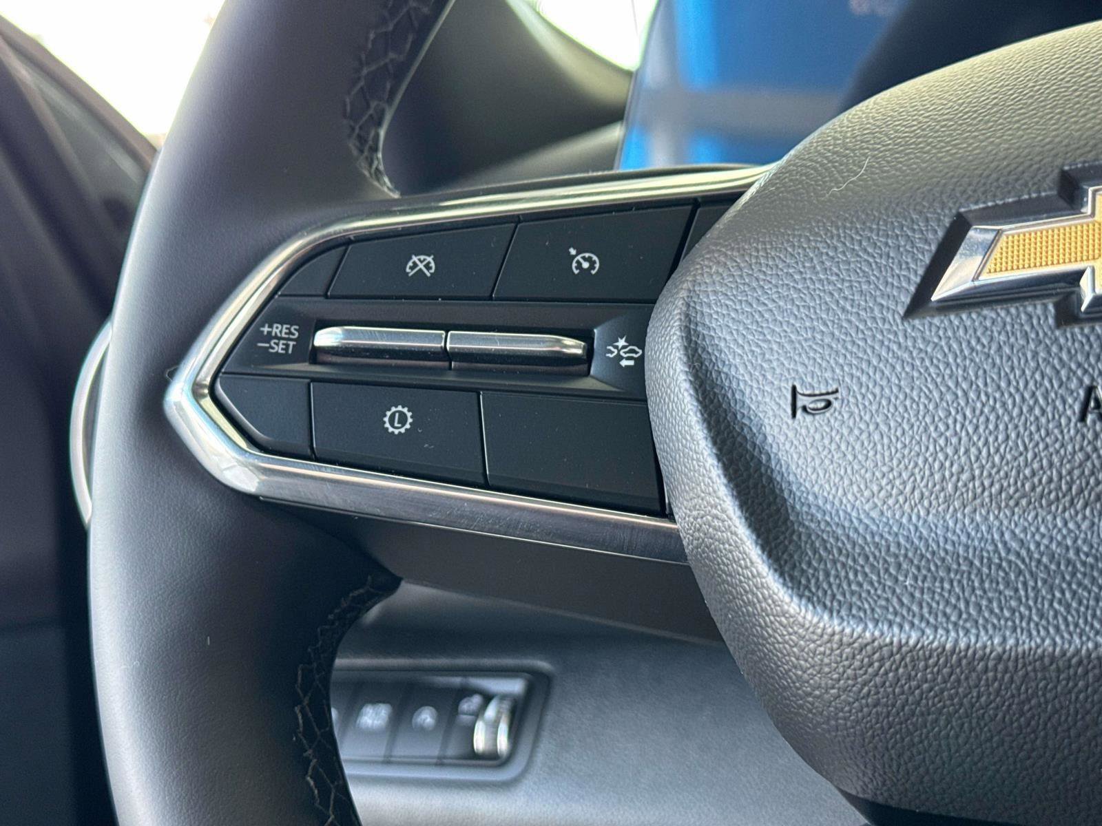 New 2026 Chevrolet Equinox LT w/ Convenience Package II image 5