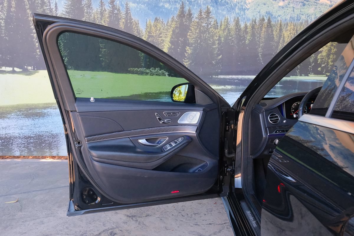 Used 2020 Mercedes-Benz S 560 Sedan image 10