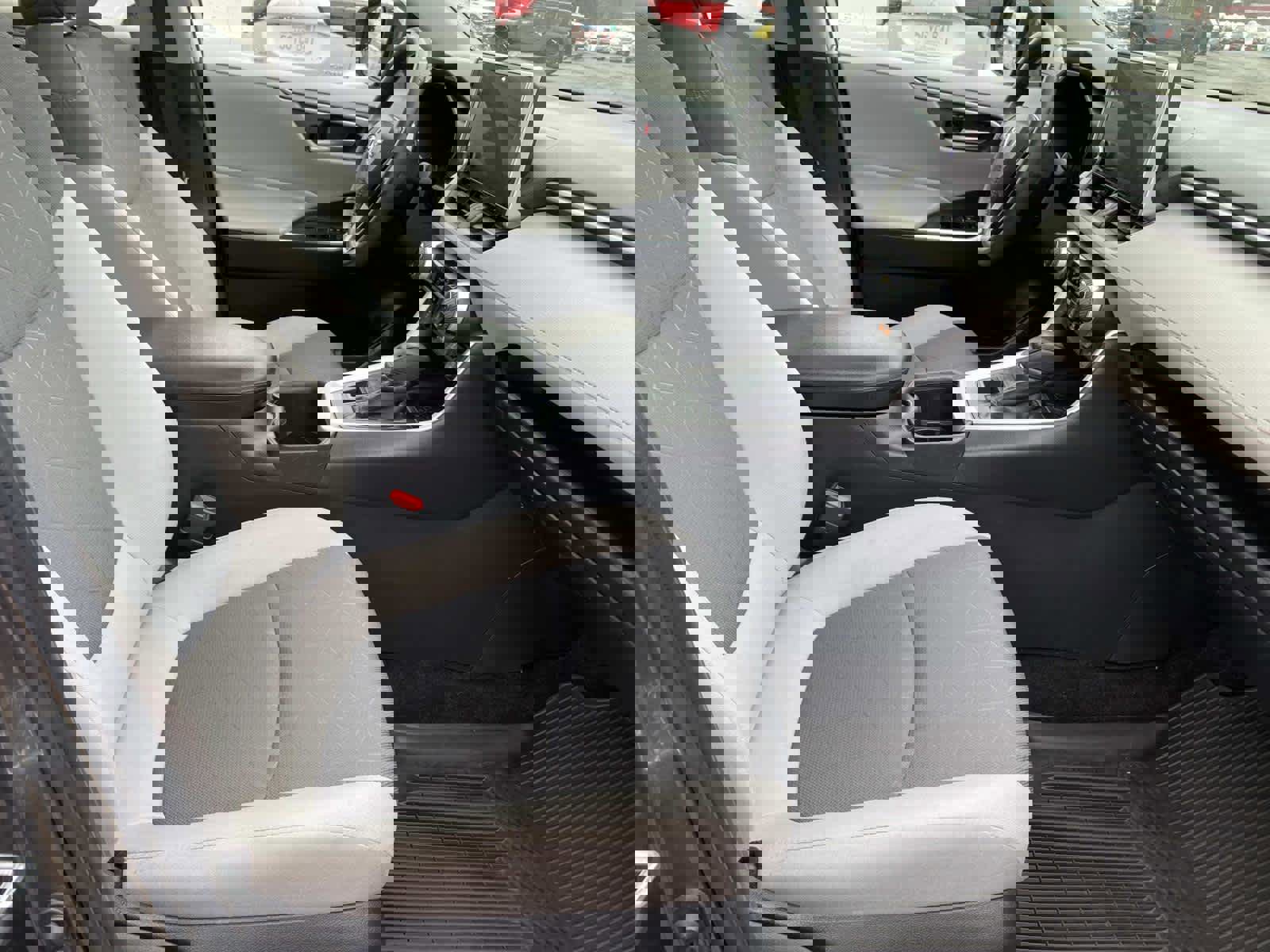 Used 2023 Toyota RAV4 XLE w/ Convenience Package image 27