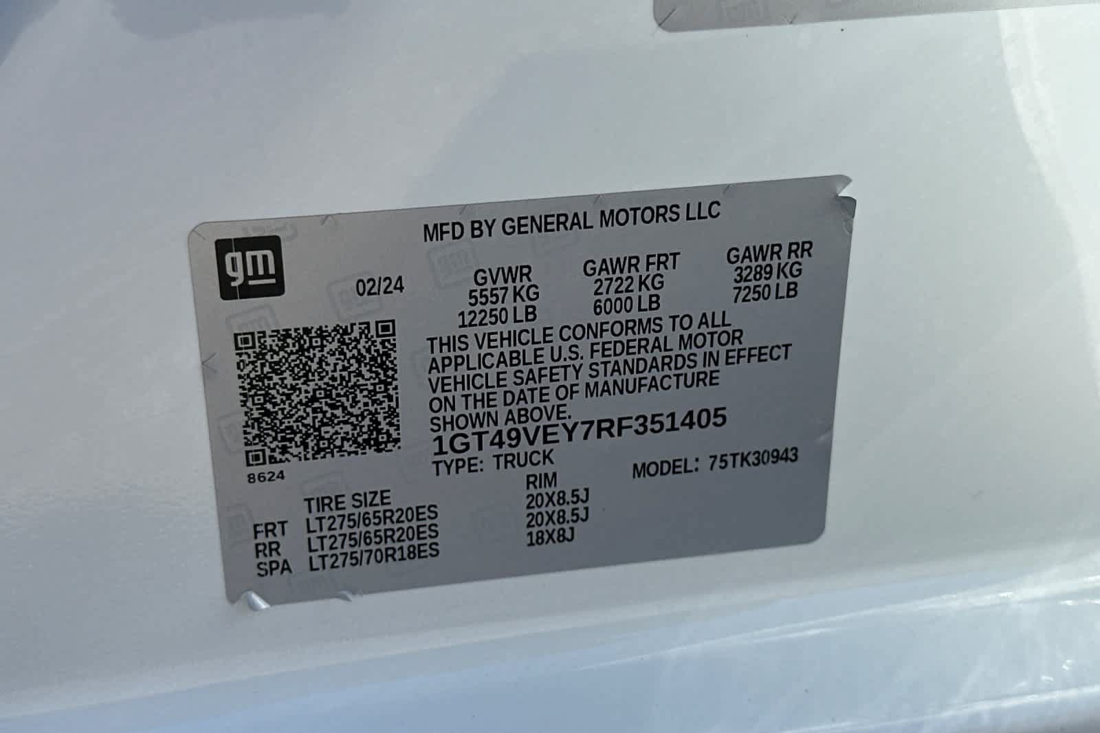 Used 2024 GMC Sierra 3500 AT4 w/ AT4 Premium Plus Package AWD/4WD image 28