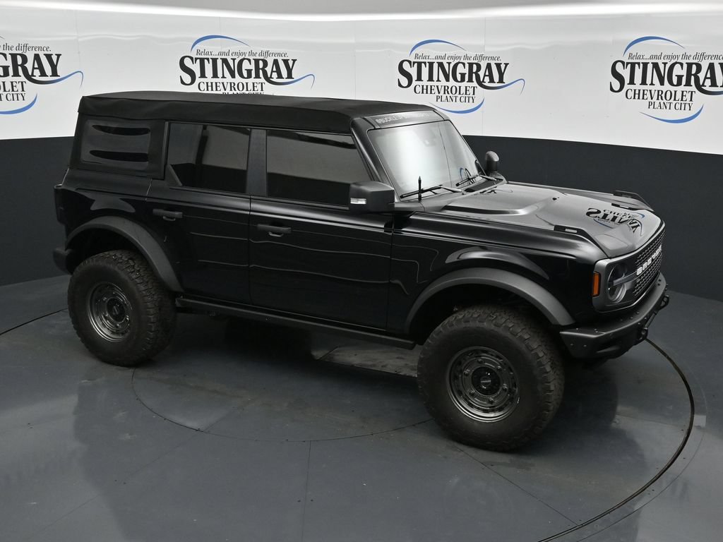 Used 2023 Ford Bronco Badlands AWD/4WD image 18