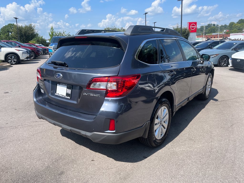 Used 2015 Subaru Outback 2.5i Premium AWD/4WD image 7