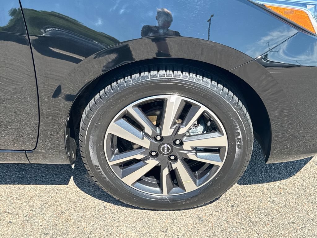 Used 2024 Nissan Versa S w/ S Plus Package FWD image 40