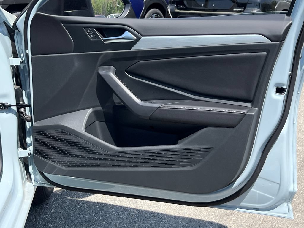 New 2026 Volkswagen Jetta Sport FWD image 5
