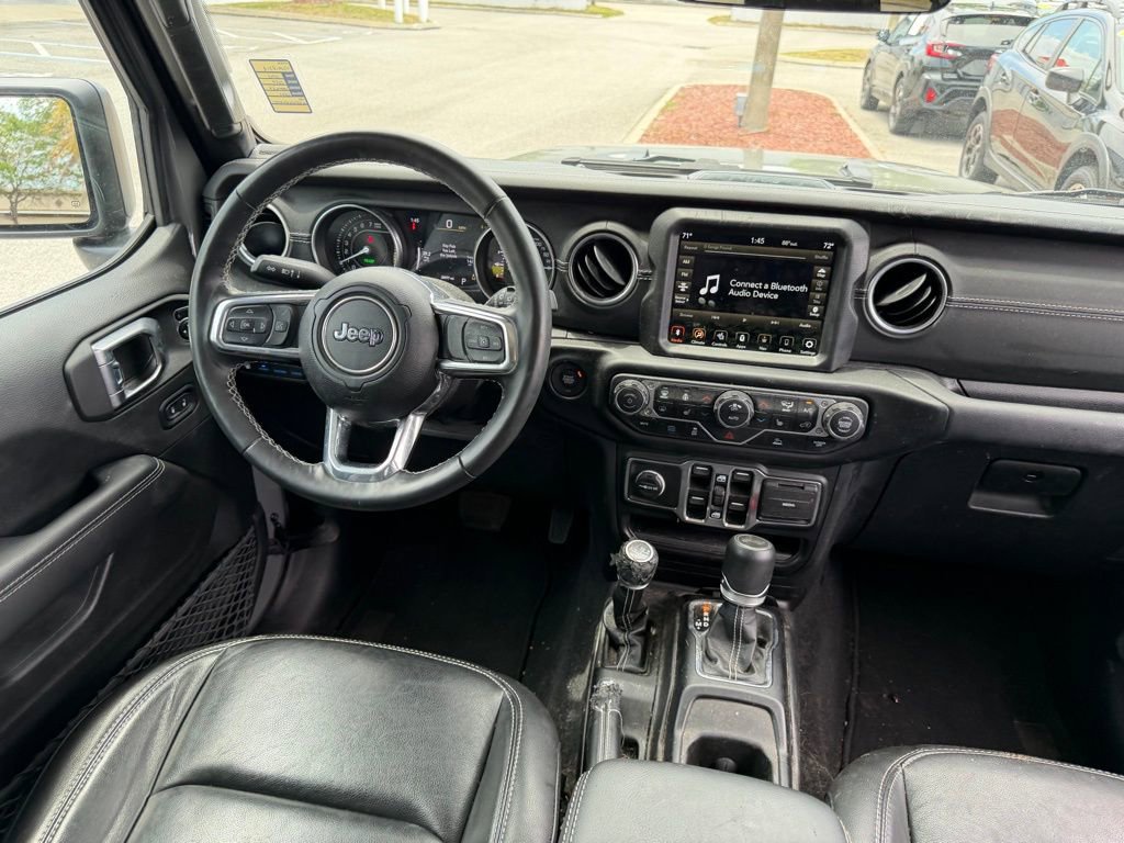 Used 2023 Jeep Wrangler Unlimited Sahara w/ Cold Weather Group AWD/4WD image 20