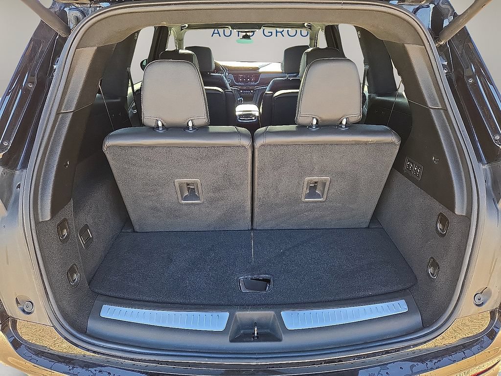 Used 2024 Cadillac XT6 Sport w/ Platinum Package AWD/4WD image 13