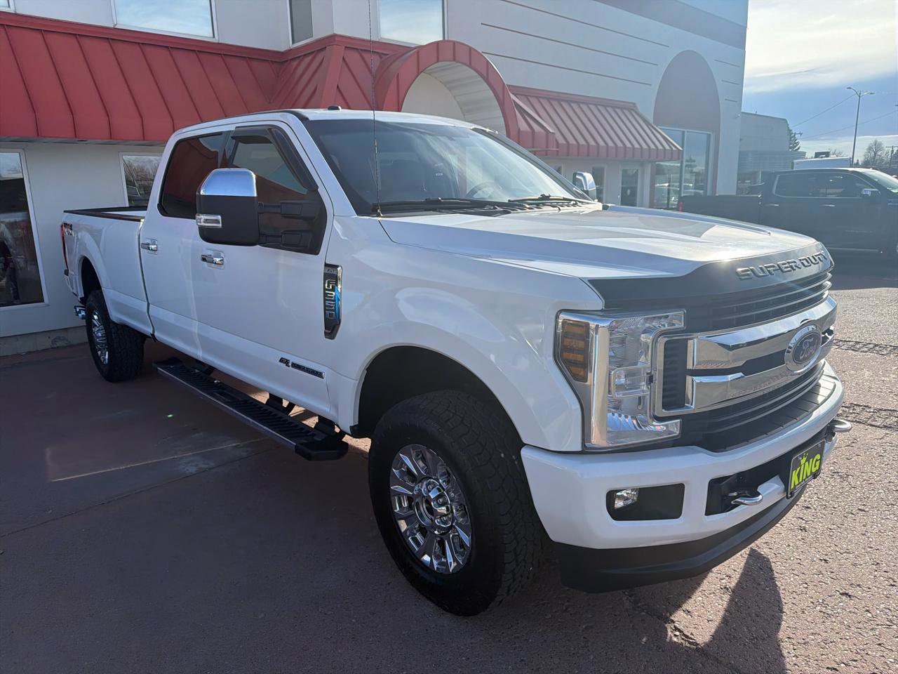 Used 2018 Ford F350 XLT w/ XLT Premium Package AWD/4WD image 2
