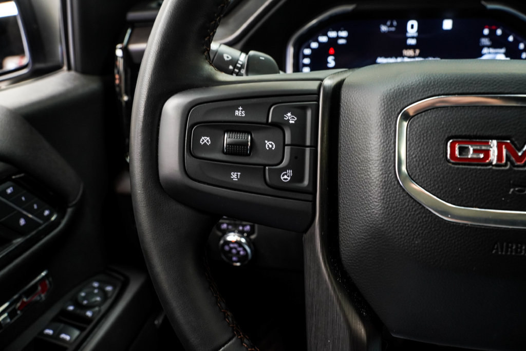 Used 2023 GMC Sierra 1500 AT4 w/ Technology Package AWD/4WD image 37