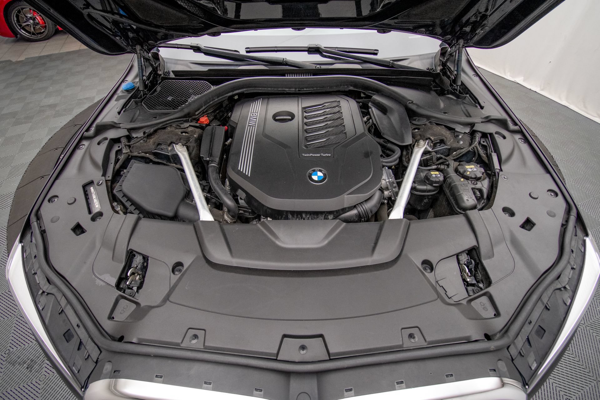 Used 2020 BMW 740i xDrive AWD/4WD image 33