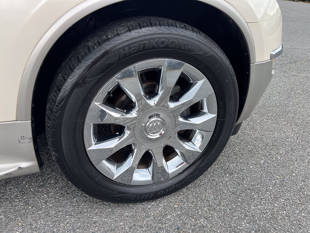 Used 2012 Buick Enclave Premium AWD/4WD image 13