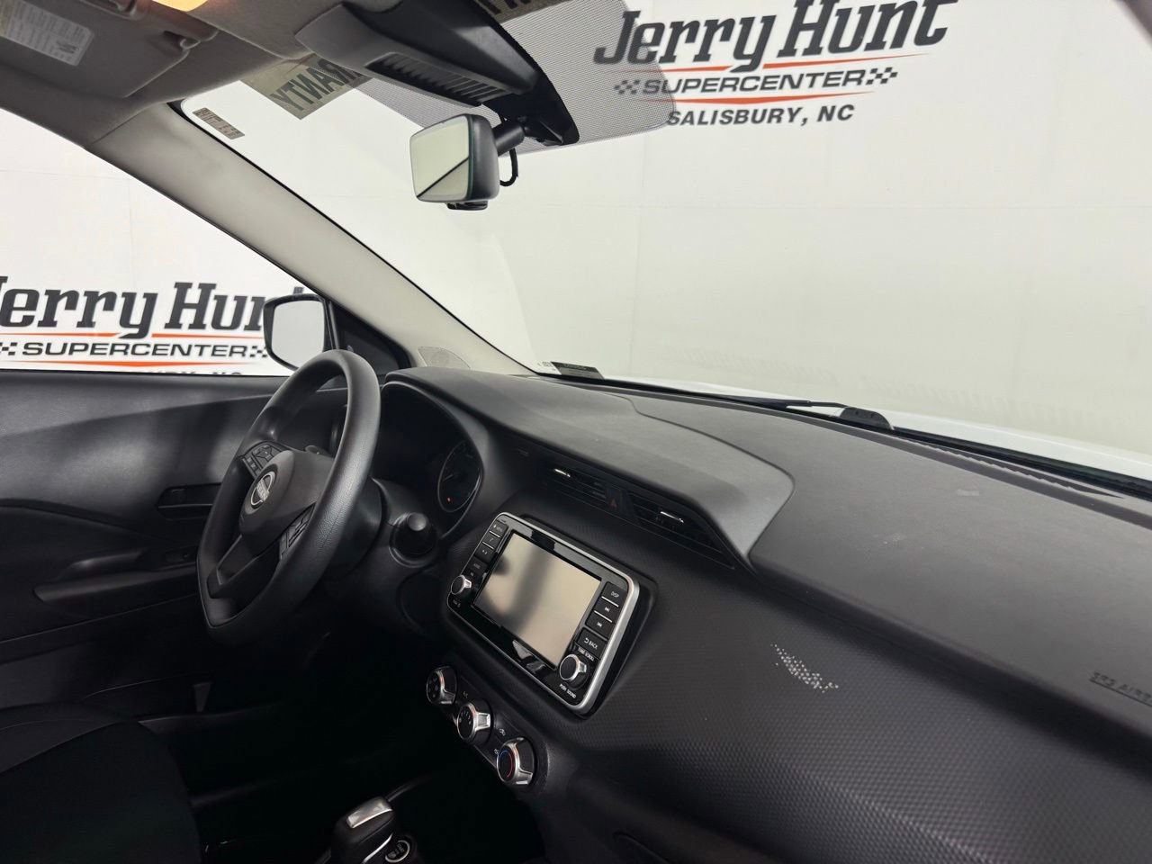 Used 2024 Nissan Kicks S w/ Interior Electronics Package FWD image 29