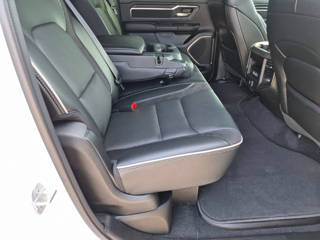 Used 2026 RAM 1500 Laramie w/ Laramie Preferred Package AWD/4WD image 19