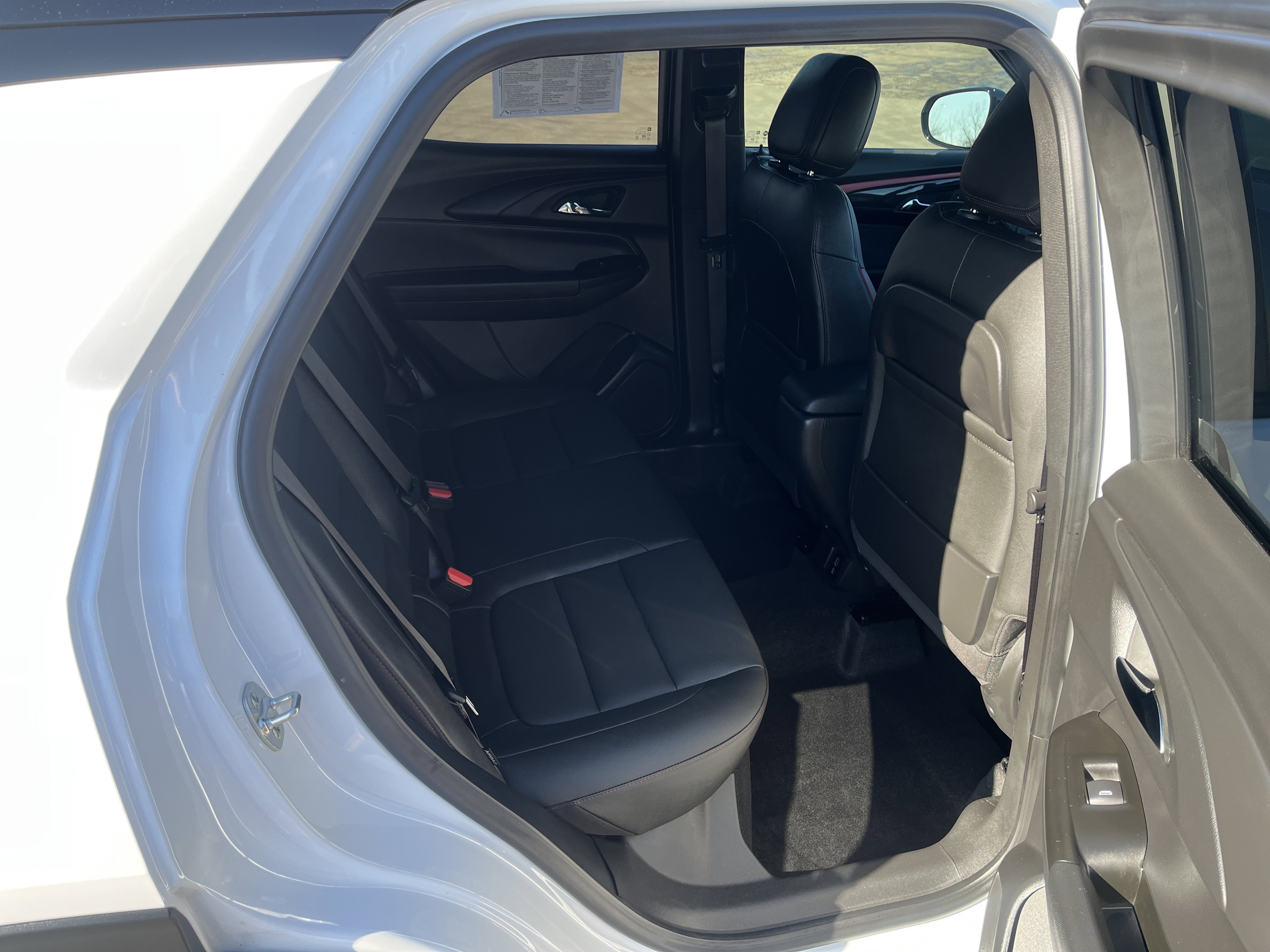 Used 2024 Chevrolet TrailBlazer RS w/ Convenience Package image 14