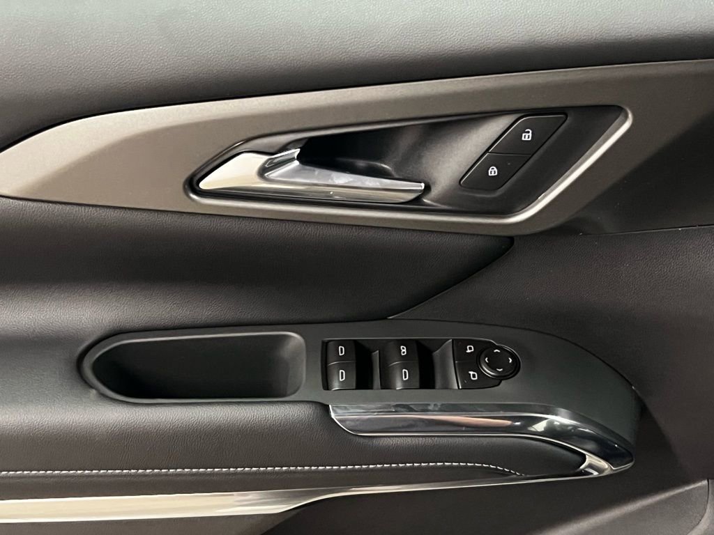 New 2026 Chevrolet Traverse LT w/ Driver Confidence Package image 11