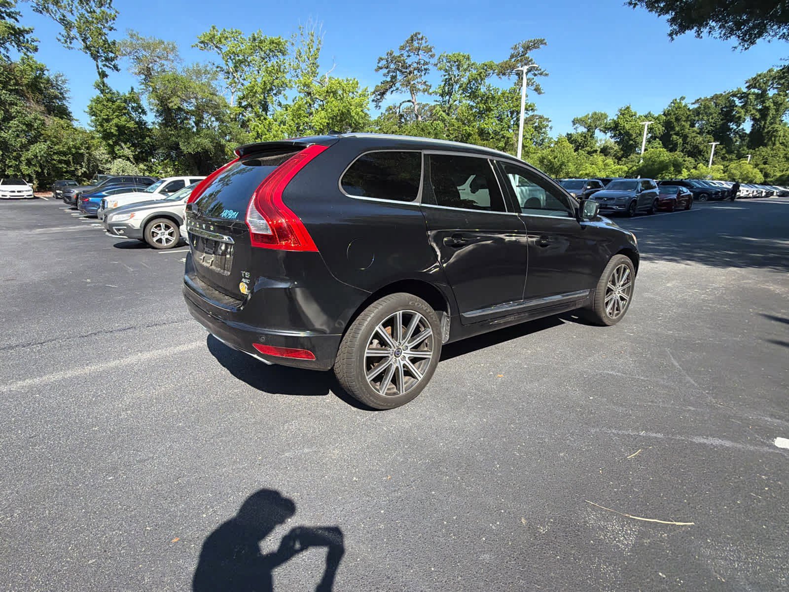 Used 2015 Volvo XC60 T5 w/ Climate Package AWD/4WD image 12