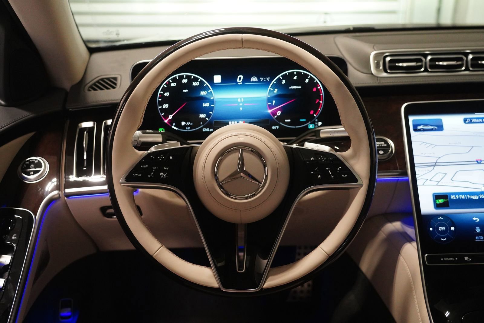 New 2026 Mercedes-Benz S 500 4MATIC image 18