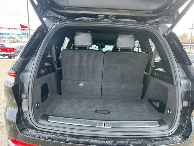 Used 2021 Jeep Grand Cherokee L Overland w/ Luxury Tech Group IV image 19