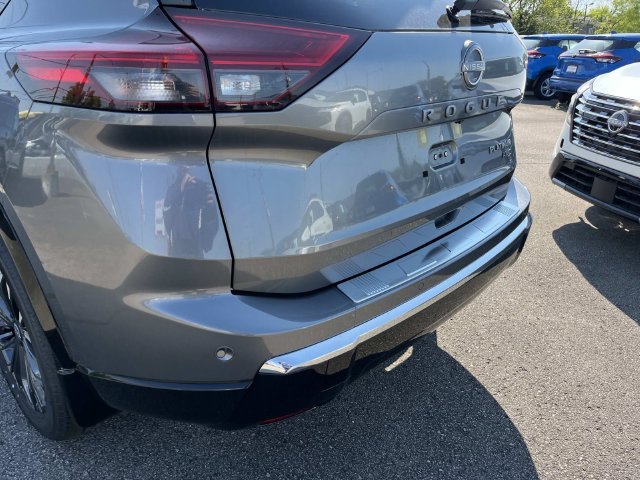 New 2026 Nissan Rogue Platinum w/ Platinum Premium Package AWD/4WD image 10