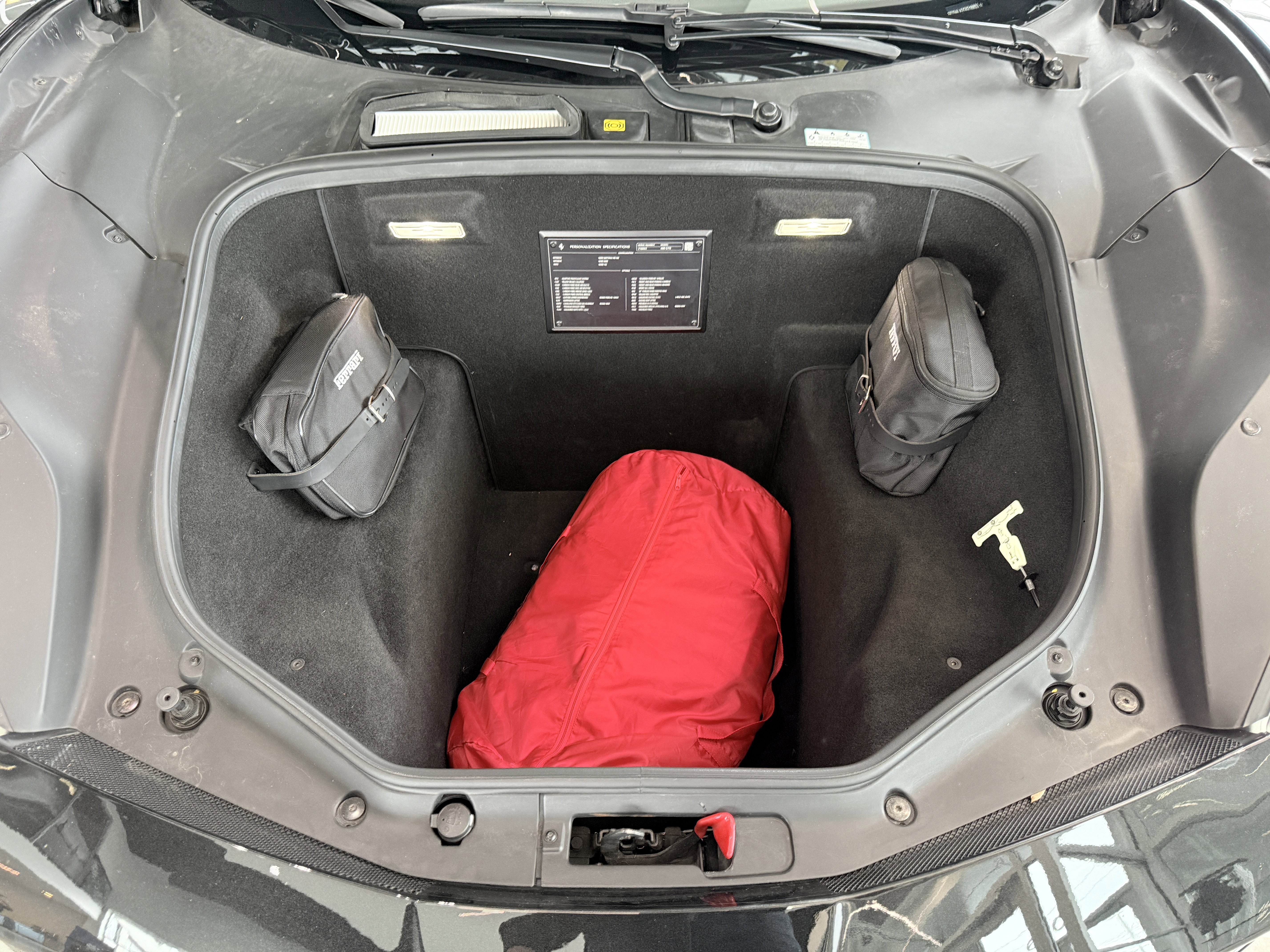 Used 2016 Ferrari 488 GTB image 31