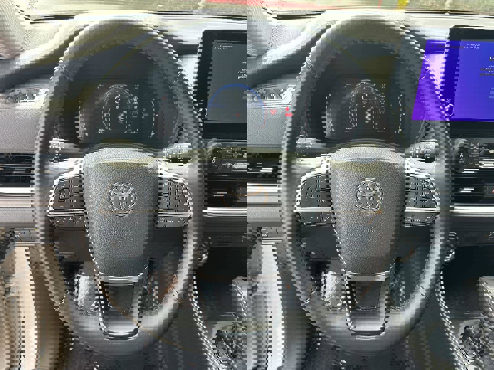 Used 2024 Toyota Grand Highlander XLE image 15