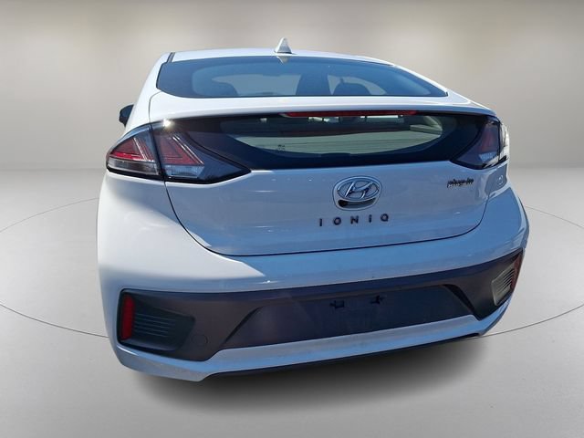 Used 2020 Hyundai Ioniq SE FWD image 8