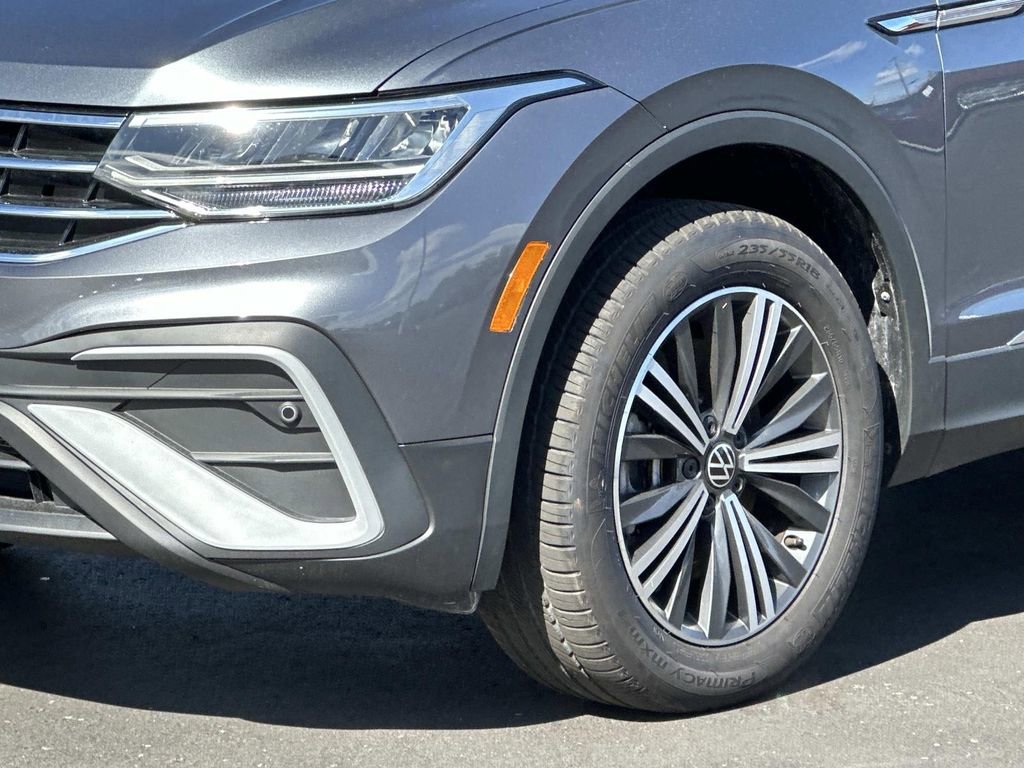 Used 2024 Volkswagen Tiguan Wolfsburg Edition image 8