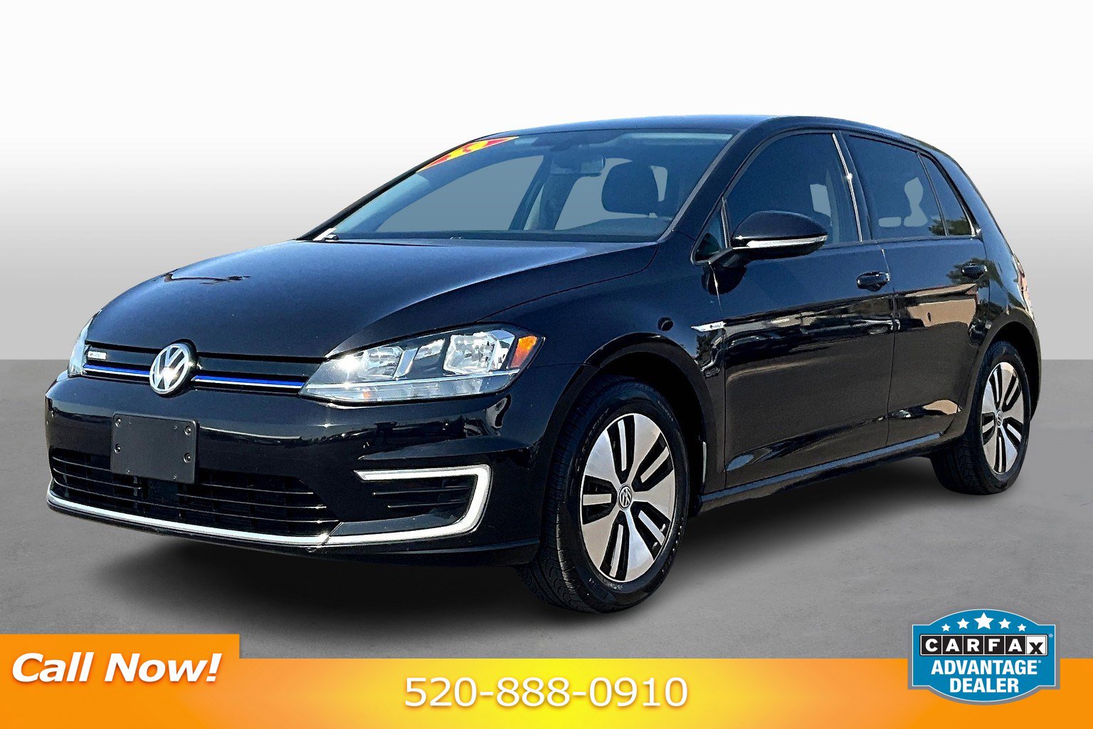Used 2013 Volkswagen GTI w/Sunroof & Navi