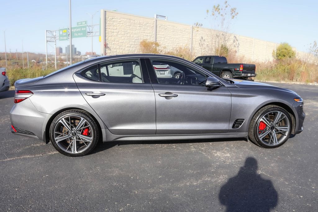 Used 2025 Genesis G70 3.3T Advanced w/ Sport Prestige Package image 15