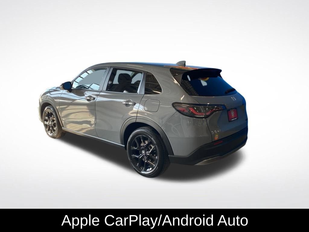 Used 2025 Honda HR-V Sport image 18