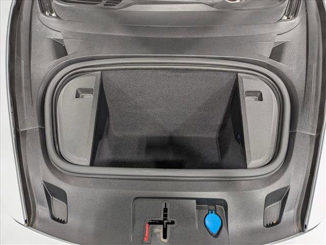 Used 2020 Porsche Taycan Turbo image 24