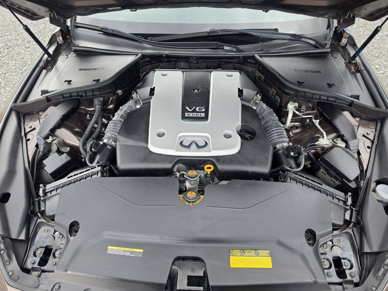 Used 2014 INFINITI Q50 Premium w/ Deluxe Touring Package AWD/4WD image 12
