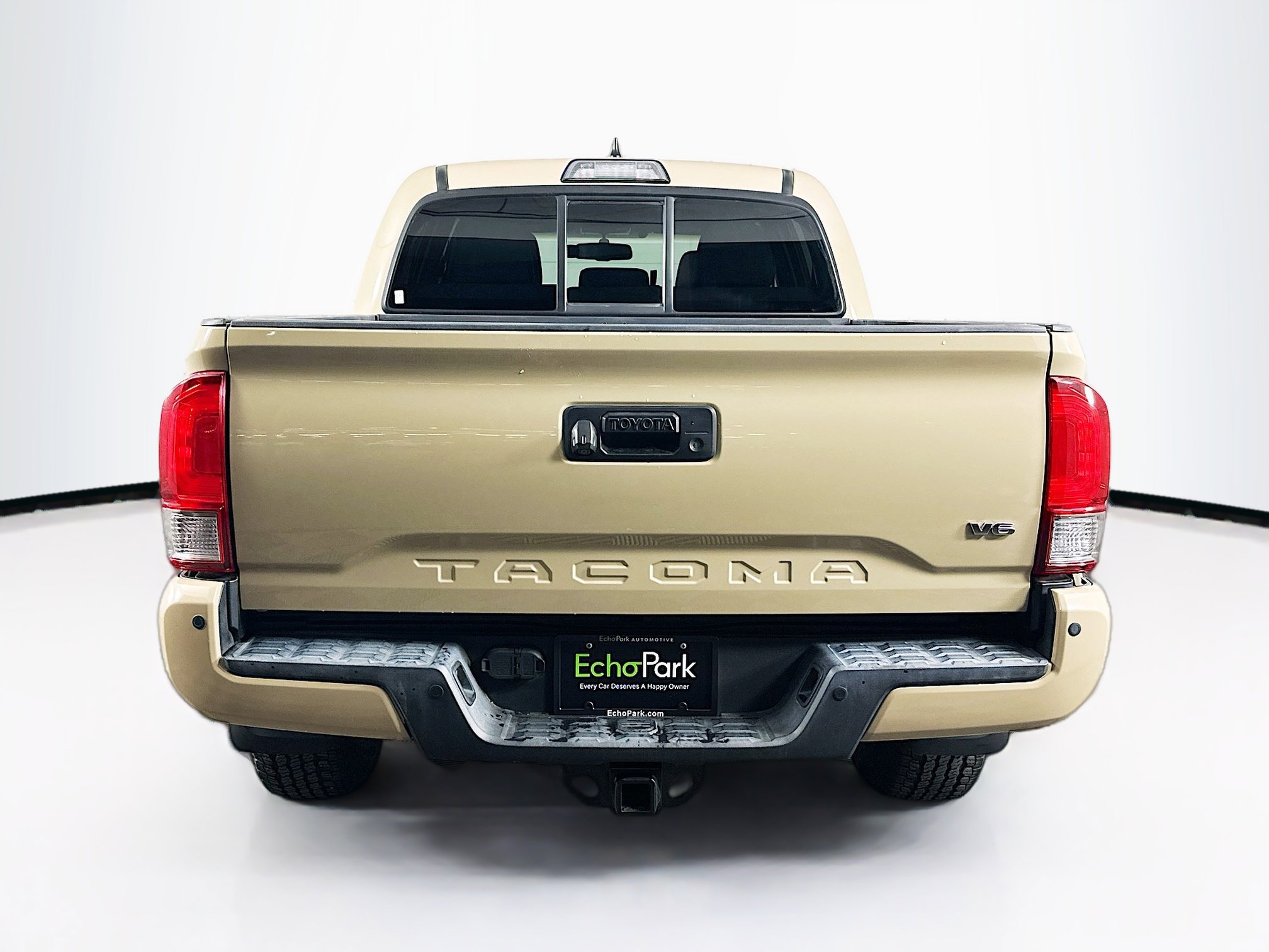 Used 2016 Toyota Tacoma TRD Off-Road image 7